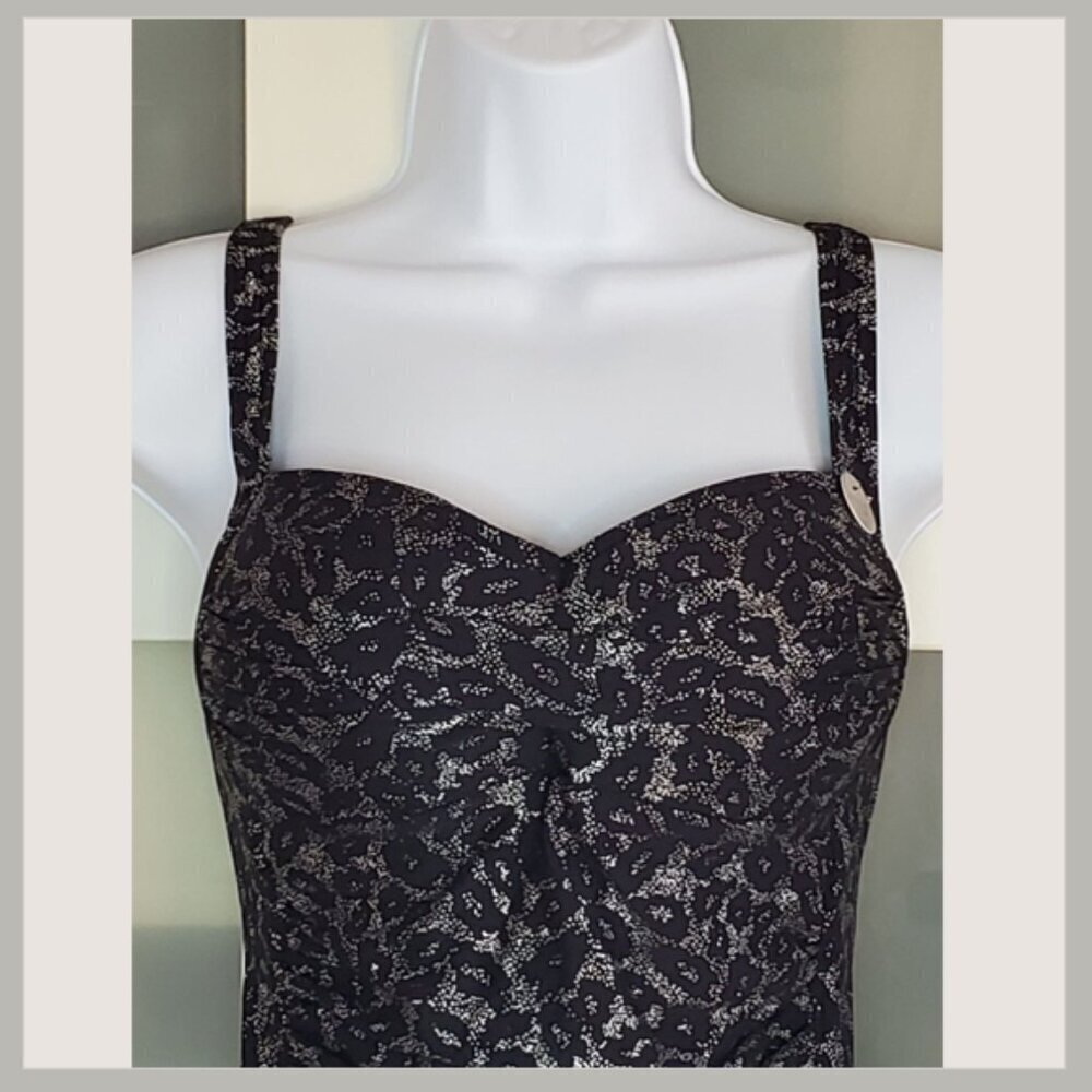 Nitpick Leopard One Piece Swimsuit Size Small - Picture 5 of 10